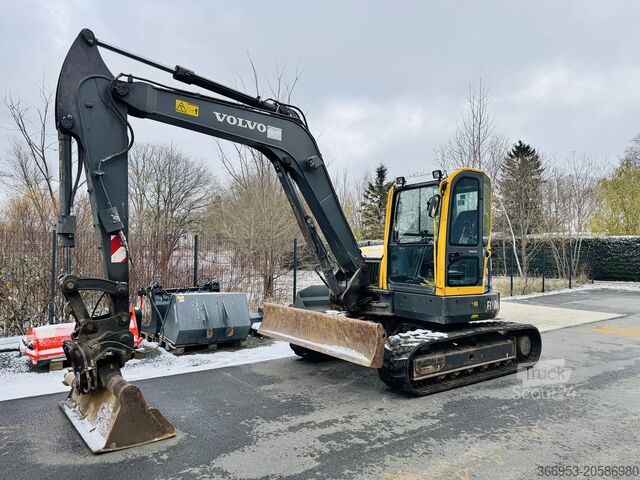 Mini ekskavatör Volvo ECR 88