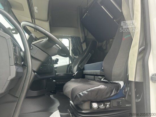 Влекач за голям обем VOLVO FH 500 XL, ALUFELGEN, STANDKLIMA, VOLL-LUFT