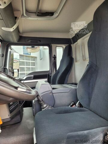Camion basculant cu trei căi MAN TGS 26.480 6x4 BL Bordmatik AHK Klima
