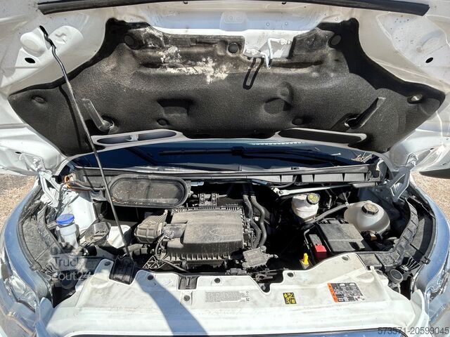 Semi-geïntegreerde camper Etrusco T 6.9 SF (2022) – Ford Schaltgetriebe | Diesel | Teilintegriert