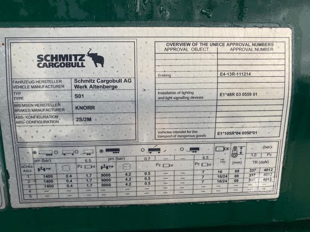 Semitrailer SCHMITZ CARGOBULL 3 Achs MEGA Curtainsider Hubdach