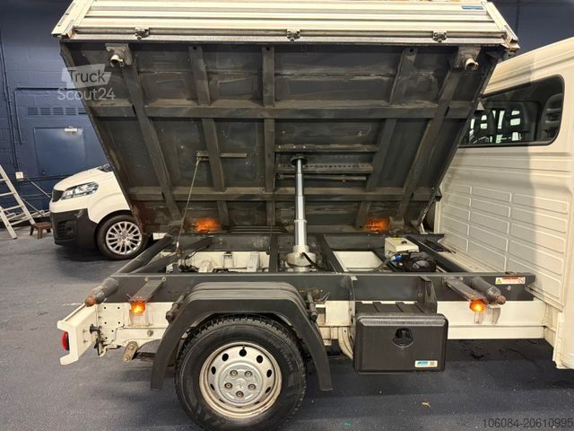 Autoutilitară basculantă PEUGEOT Boxer DoKa 3 Seiten Kipper Klima AHK 3,0T 2.Hand