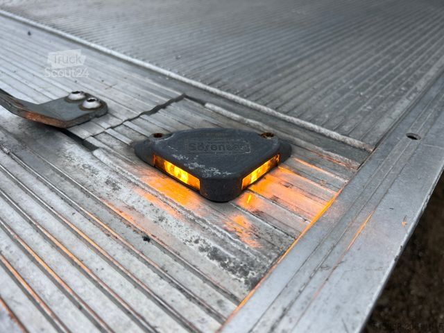 Dobozos furgon VOLKSWAGEN CRAFTER XXL KOFFER LBW KLIMA KAMERA ZUGANGKLAPPE