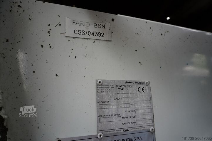 сміттєвоз Mercedes-Benz Antos 3240 8x2 / Tajfun 5T crane / Farid