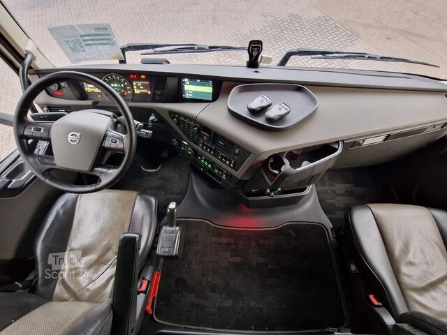 Sistema BDF Volvo FH 13.540 Globetrotter 6x2 - BDF - Loadlift - F...