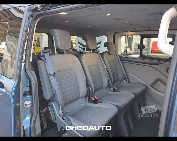 Kleinbus FORD ford tourneo custom