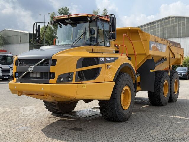 Pašizgāzējs Volvo A25G 6x6 WOZIDŁO