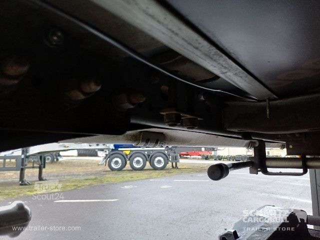 Auflieger mit Pritsche & Plane Schmitz Cargobull Curtainsider Standard Getränke