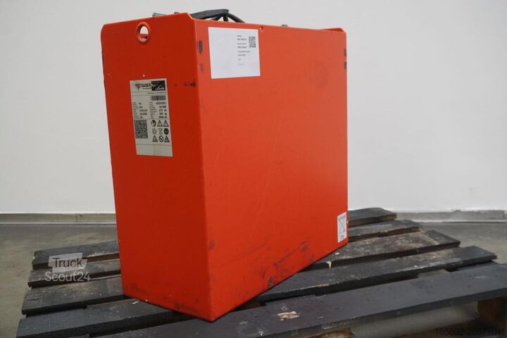 Trukkien akku GRUMA 24 Volt 3 PzS 375 Ah