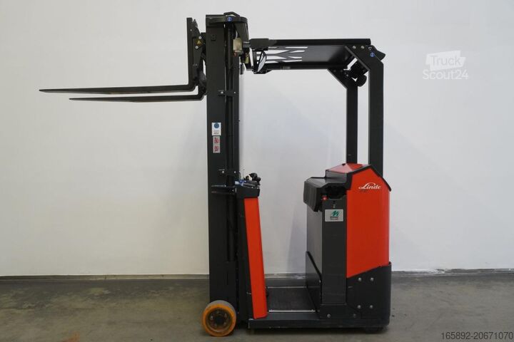 Šakinis krautuvas Linde E 10 8917