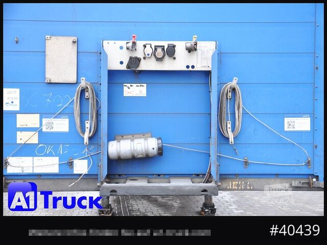 Auflieger mit Pritsche & Plane SCHMITZ Tautliner, Code XL, Bahn, verzinkt