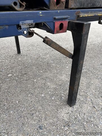 Відкритий змінний корпус Krone 7,82m BDF Plattform mehrfach