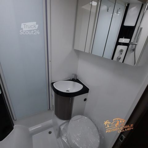 عربة تخييم شبه مدمجة HOBBY Optima OnTour T65 GE Navi RFK 16 Alu