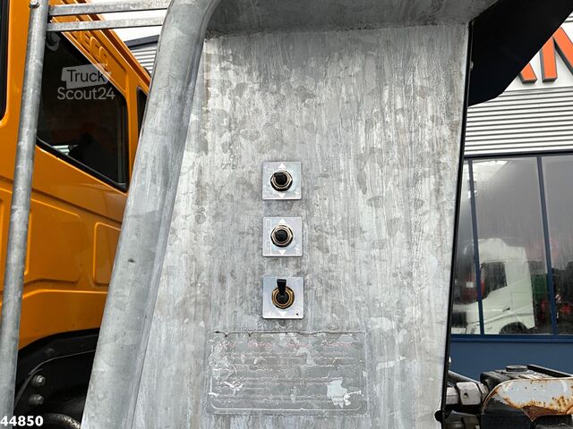 Hook arm system Iveco Trakker AD380T41W 8x6 Euro 6 HMF 19 Tonmeter Z-...