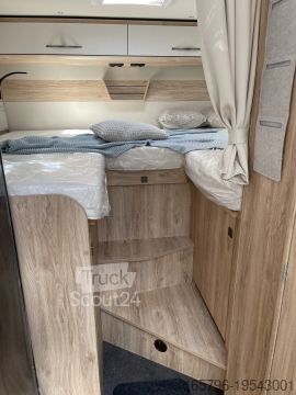 Halvintegrerad husbil Eura Mobil Profila T 660 EB Automatik * 140 PS * Mondial+