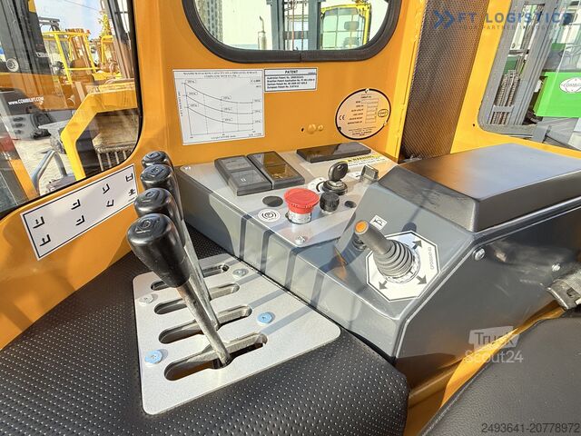 Chariot élévateur multidirectionnel Combilift C4000 DUPLEX 4500 SIDE SHIFT FULL CABIN