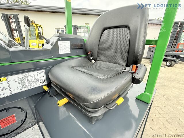 Chariot élévateur multidirectionnel COMBILIFT CBE2500 TRIPLEX 5500 FORK POSITIONER