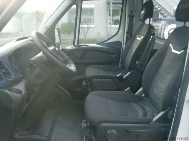 Fourgon tôlé Iveco Daily 35 S 16 A8 V Doka
