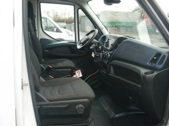 Dubă cu caroserie tip cutie Iveco Daily 35 S 16 A8 V Doka