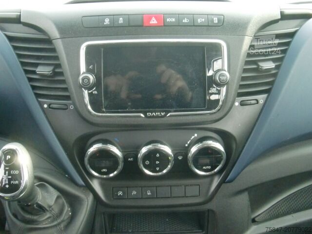 Fourgon tôlé Iveco Daily 35 S 16 A8 V Doka