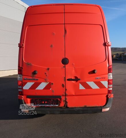 Panelinis furgonas Mercedes-Benz 213 CDI