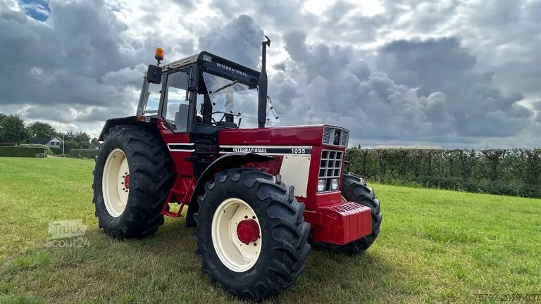 Traktorius International 1055 Concourstaat | comfort 2000 | new condition