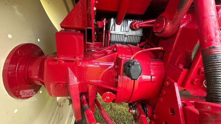 Traktorius International 1055 Concourstaat | comfort 2000 | new condition