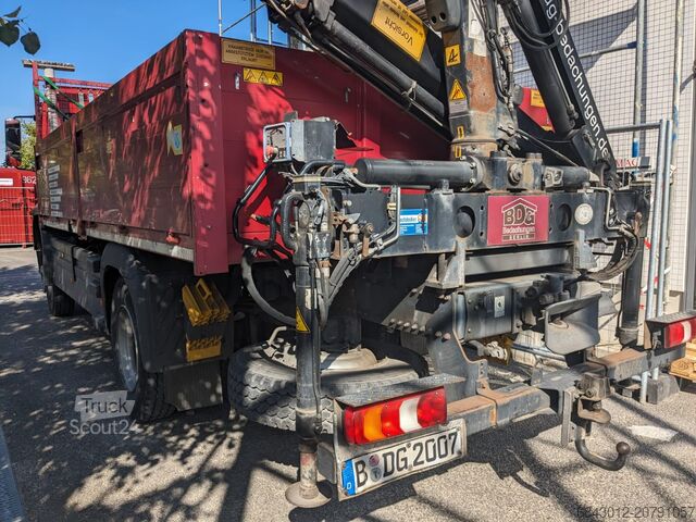 Tovornjak s kesonom in dvigalom Mercedes-Benz Atego 1323