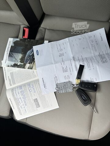 Break à toit surélevé Ford Transit Custom 310 2.2 TDCI L2H1 Limited DC Air...