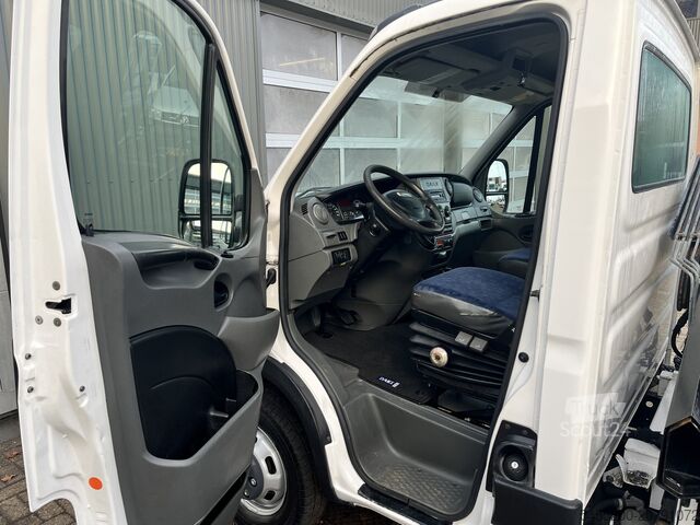 Savivartis Iveco Daily 50C15 Hiab 022 Laadkraan 1555kg laadvermo...
