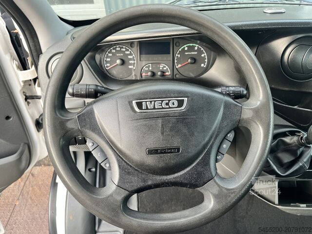 Savivartis Iveco Daily 50C15 Hiab 022 Laadkraan 1555kg laadvermo...