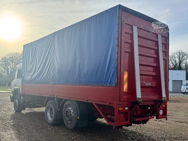 Schuifzeil Iveco Turbostar 190.48 V8 6x2