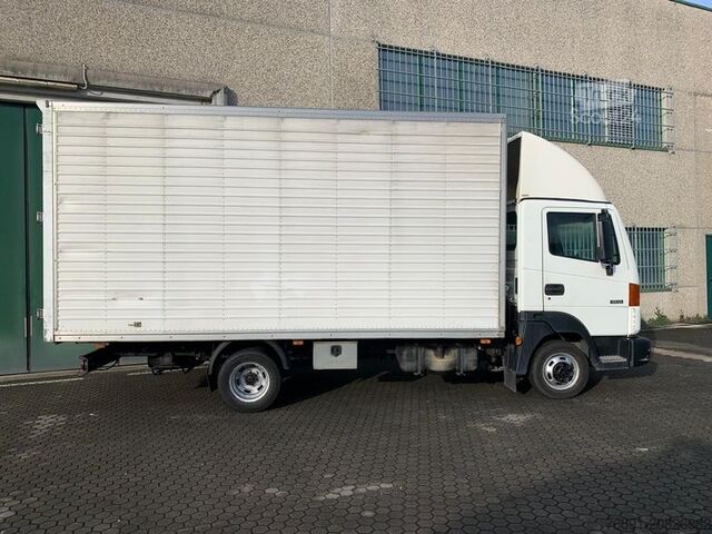 Furgone Nissan Atleon 35 Furgone 5 mt. Km 140.000