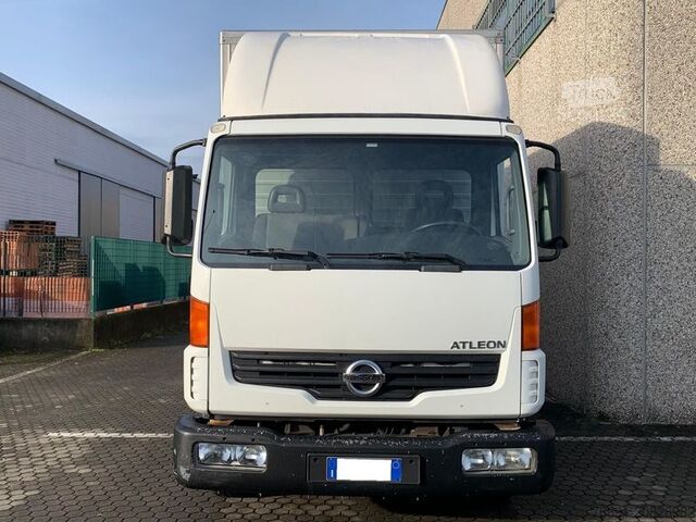 Furgone Nissan Atleon 35 Furgone 5 mt.   Km 140.000