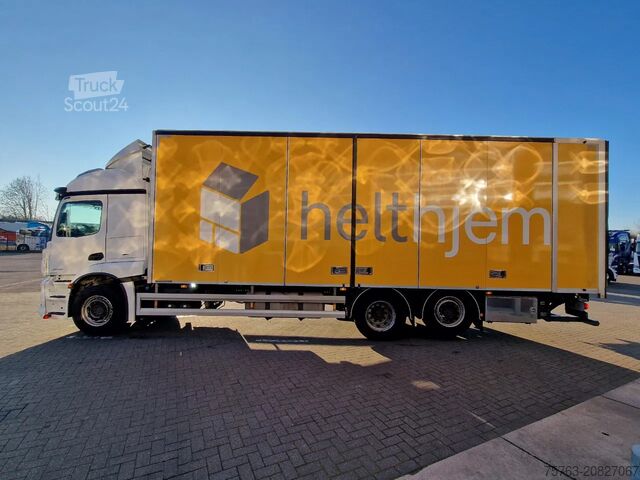 Valigia Mercedes-Benz Actros 2546 6x2 Streamspace - Box with sidedoor...