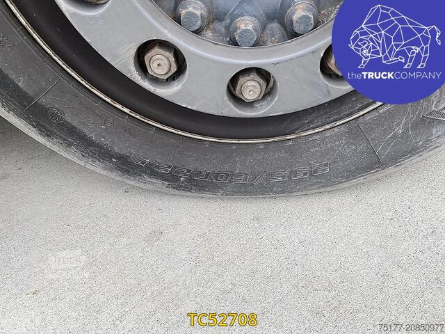 Bâche coulissante Iveco Stralis