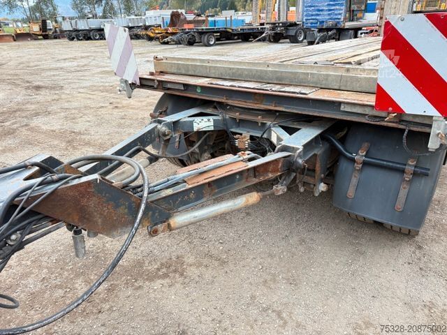 Tieflader Anhänger SCHWARZMÜLLER T30/100 3 Achs Tieflader Doppeltrampen