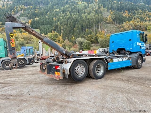 Autocamion cu cârlig pentru containere SCANIA G450 6X2 Lift/gelenkt Knick Opticruise Kupplung