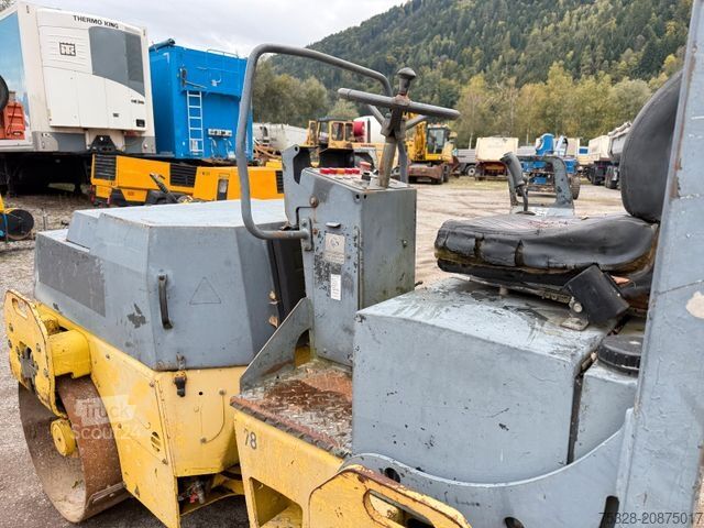 Single drum roller BOMAG BW 120 AD-3