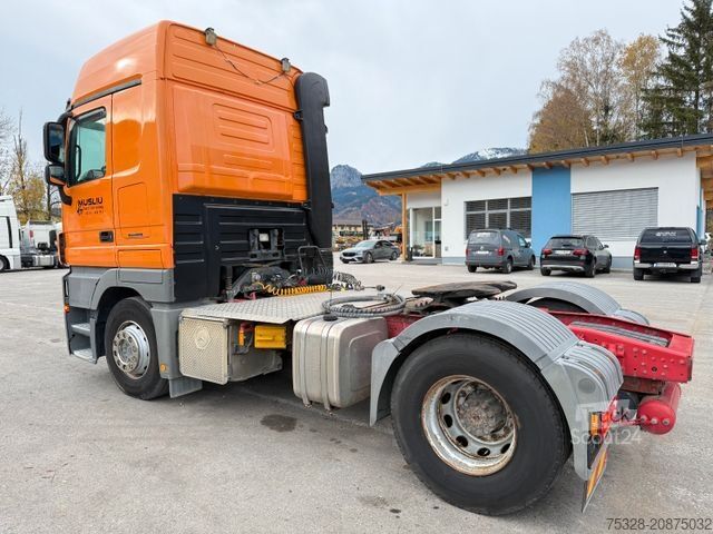 Standard SZM MERCEDES-BENZ Actros 1844 MP3 Megaspace Retarder