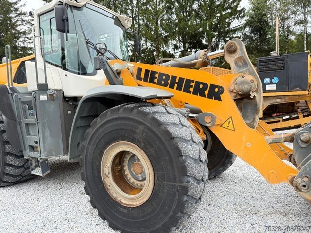 Radlader LIEBHERR L 566 Xpower 4,7m3 Schaufel Joystick Lenkun Top