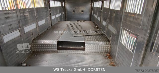 Remorque de transport de chevaux MENKE-JANZEN Tandem 3 Achsen 2 Stock Eigenes Aggregat