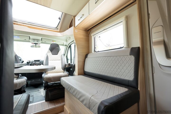 Camping-car semi-intégré Fiat Ducato Weinsberg Carasuite 2020 | Vollausstattung | 5 Schlafplätze