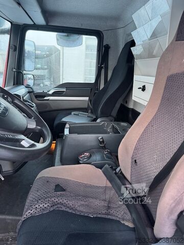 Camión caja MAN TGL 10.180 Wechselkoffer 5,2 m Klima