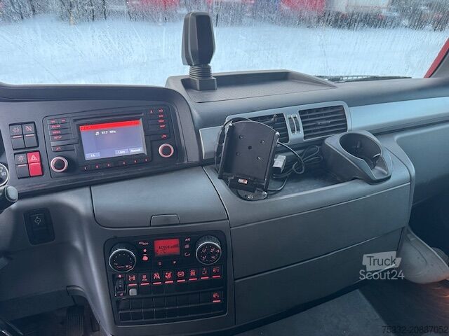 Camión caja MAN TGL 10.180 Wechselkoffer 5,2 m Klima