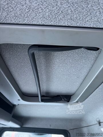 Camión caja MAN TGL 10.180 Wechselkoffer 5,2 m Klima