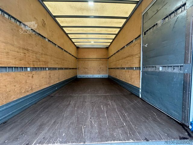 Furgoneta caja FUSO Canter 7C18 Koffer mit Ladebordwand *Klima*