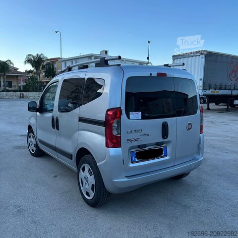 Van FIAT QUBO