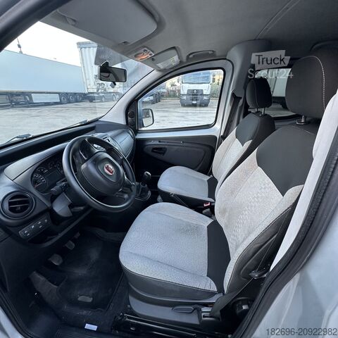 Van FIAT QUBO