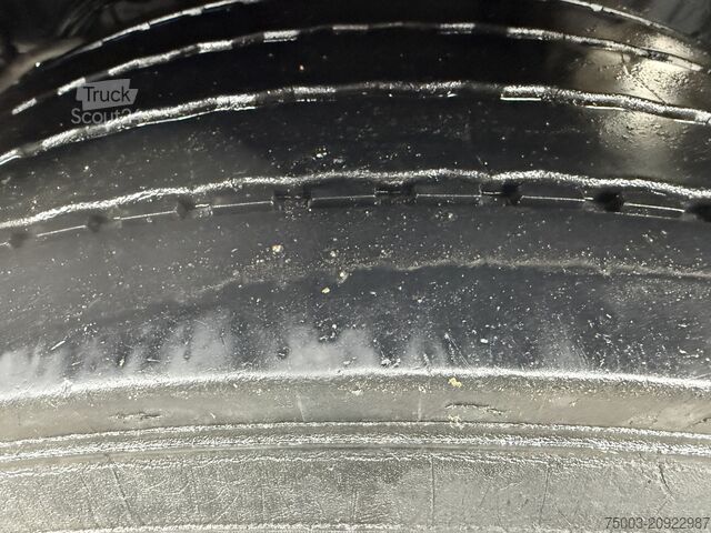 Grue montée sur camion MAN TGS 26.440 6X2-4 Kran HMF 3220 bis 29 Meter